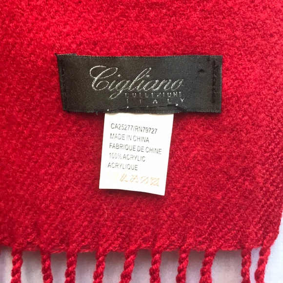 Cigliano Italy Red Scarf - Picture 3 of 3